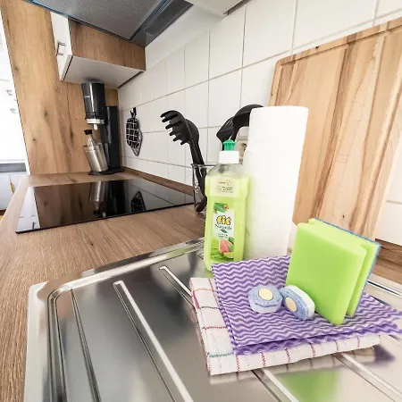 Moderne 3zimmer Mit Netflix Und Balkon 公寓