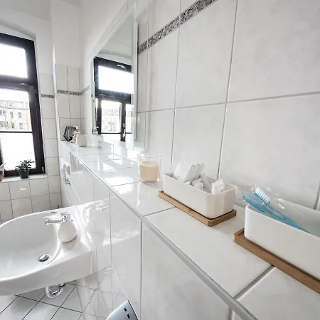 公寓 Moderne 3zimmer Mit Netflix Und Balkon *