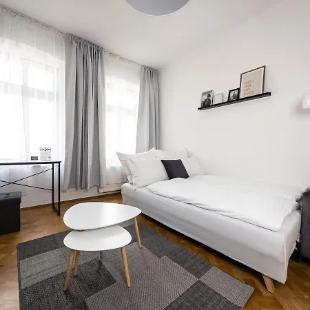公寓 Moderne 3zimmer Mit Netflix Und Balkon 莱比锡