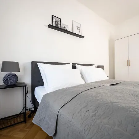 Moderne 3zimmer Mit Netflix Und Balkon 公寓 莱比锡