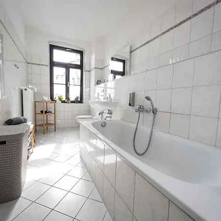 Moderne 3zimmer Mit Netflix Und Balkon 公寓 *