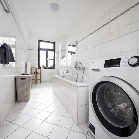 Moderne 3zimmer Mit Netflix Und Balkon * 莱比锡